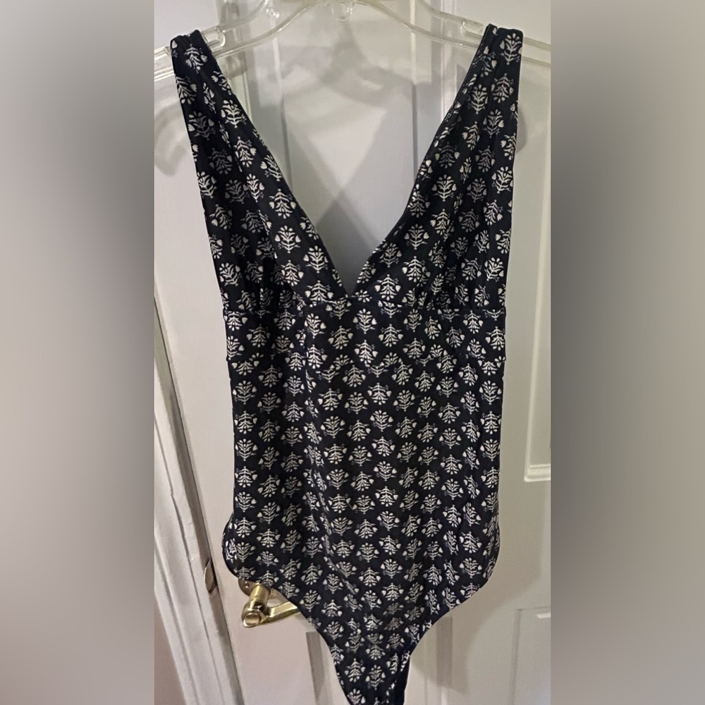 Old Navy blue/white one piece bathing suits size large